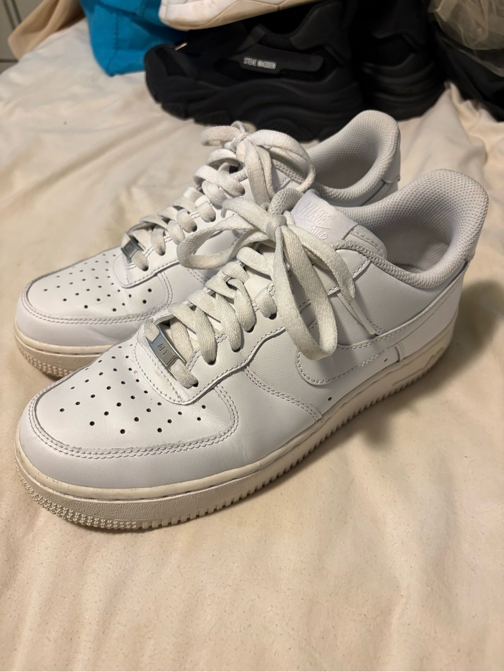 Nike White Low-Top Air Force 1 Women’s 9 Hardly Worn
